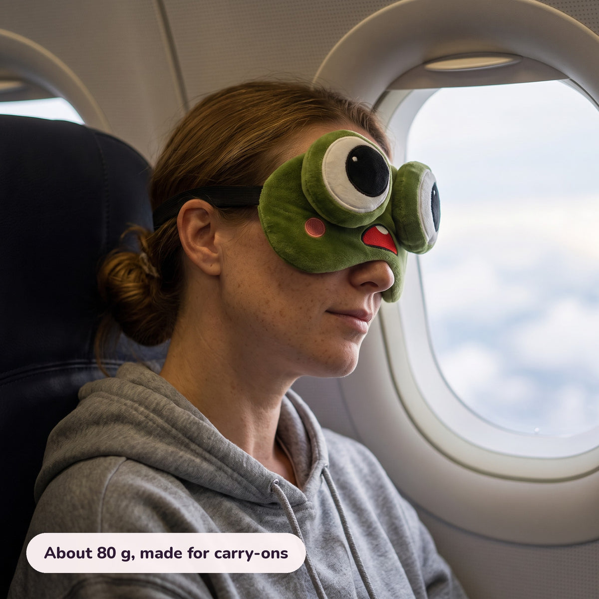Snugglet Silly Faces in use – About 80 g, made for carry-ons