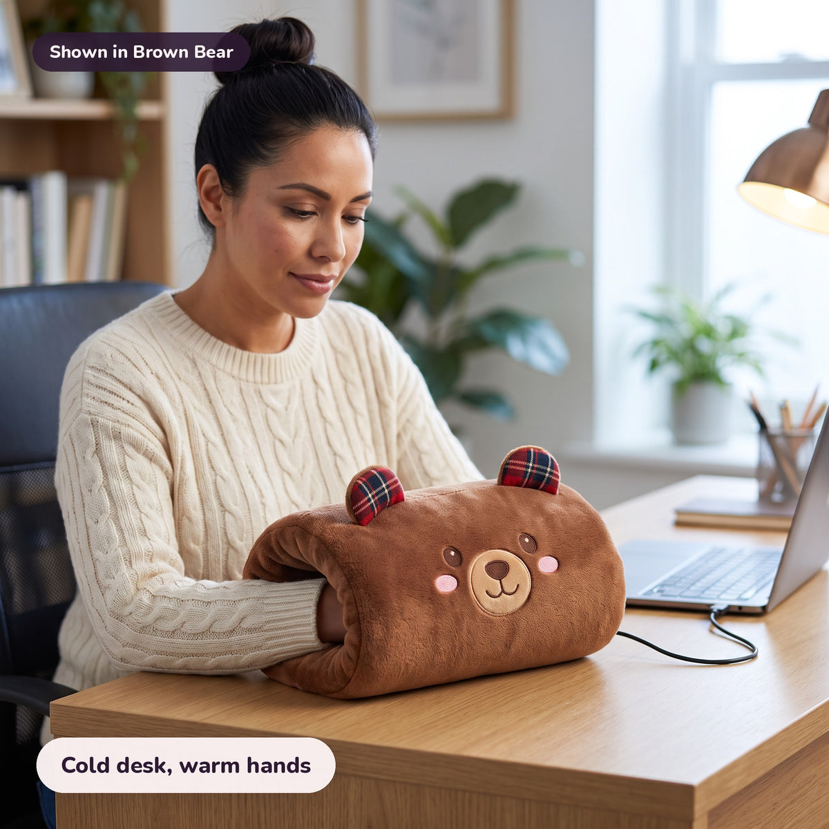 Snugglet Nap Buddy in Brown Bear: Cold desk, warm hands