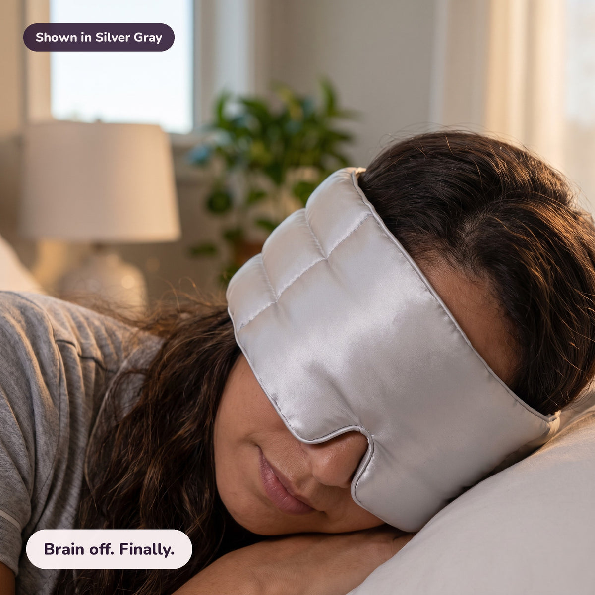 Snugglet Hush Mask in Silver Gray: Brain off. Finally.