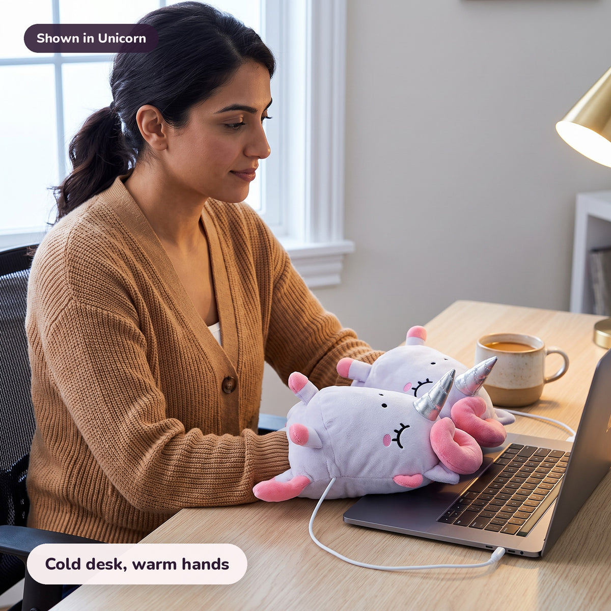 Snugglet Toast Mitts in Unicorn: Cold desk, warm hands