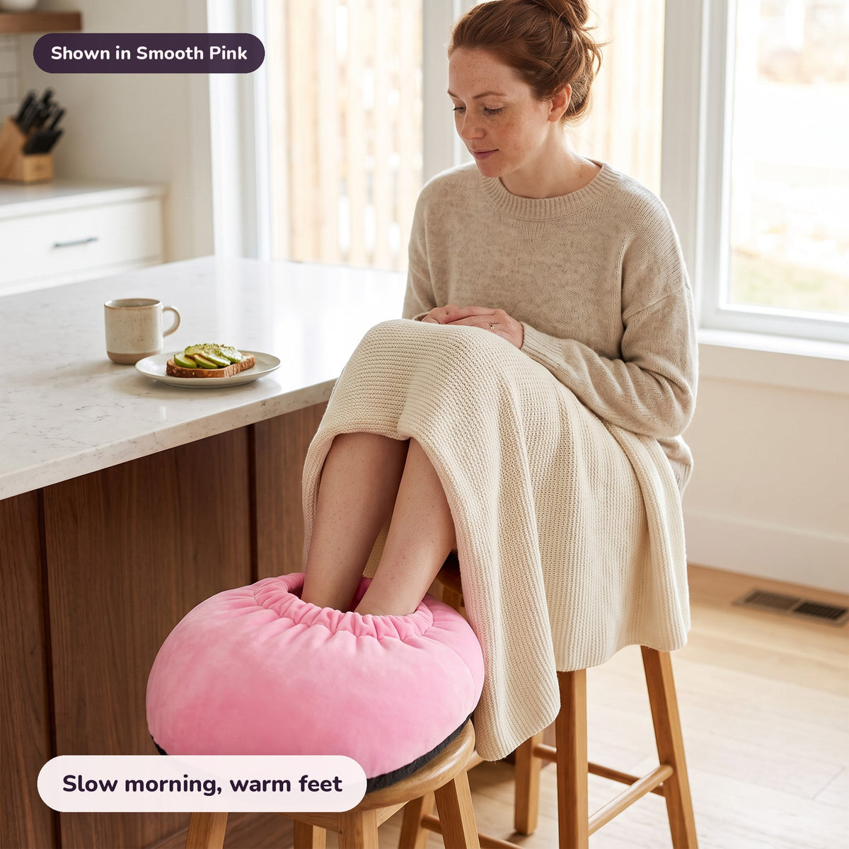 Snugglet Kitty Toes in Smooth Pink: Slow morning, warm feet