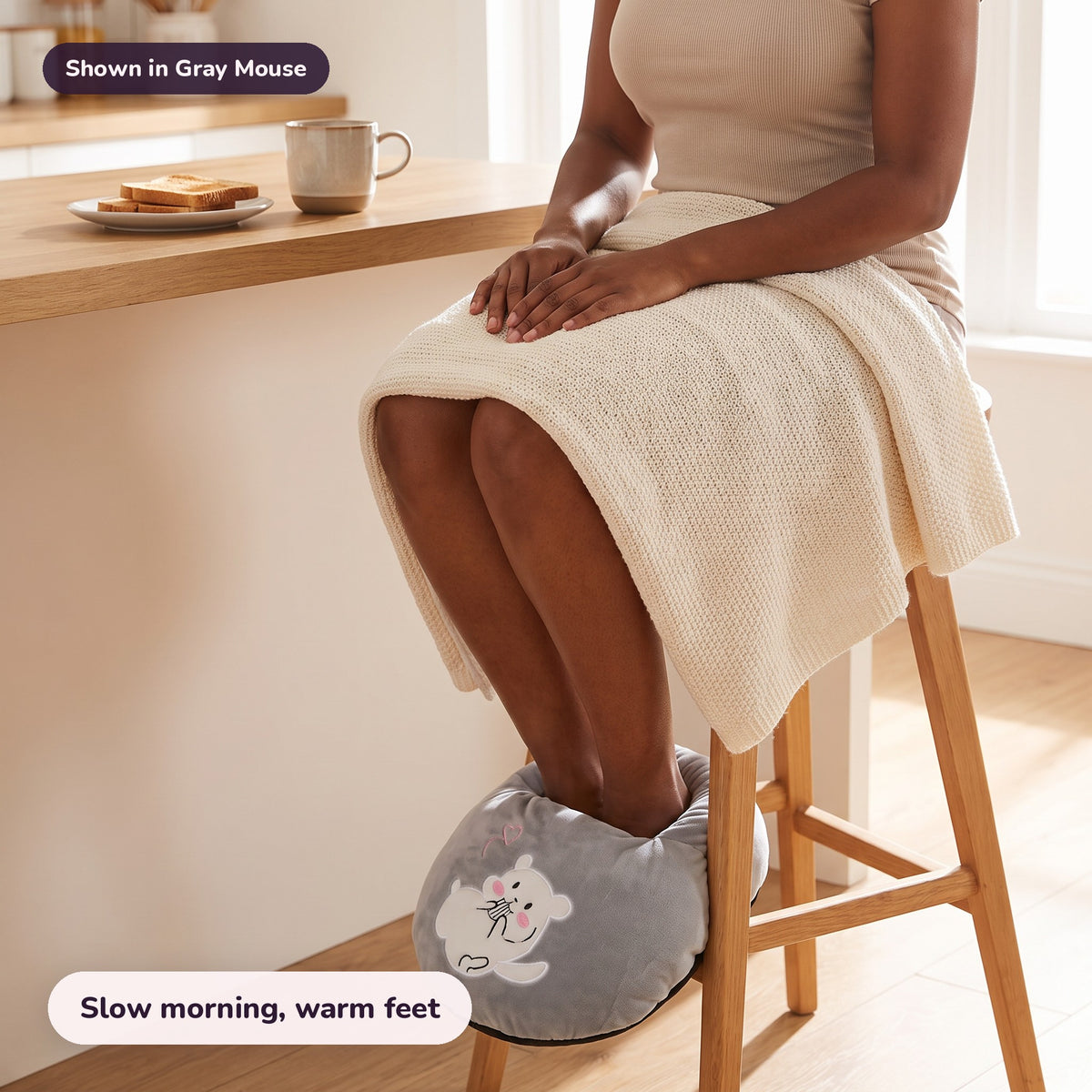 Snugglet Kitty Toes in Gray Mouse: Slow morning, warm feet