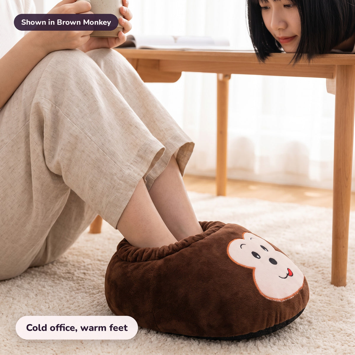 Snugglet Kitty Toes in Brown Monkey: Cold office, warm feet